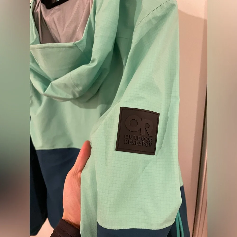 Outdoor Reception Women’s Carbide Jacket in Mint Blast/Treeline - Picture 9 of 10